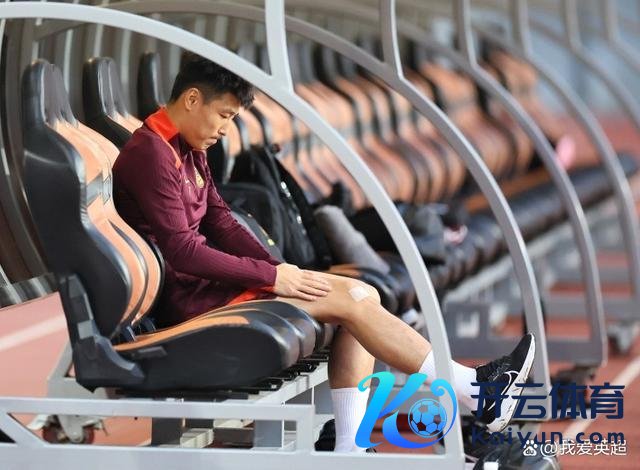 武磊遭质疑:伤重仍踢中超末轮!海港应问责